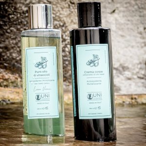 Alternative view of Olio di Vinaccioli Puro