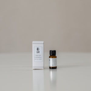 Puro olio essenziale di Tea Tree Melaleuca Alternifoglia