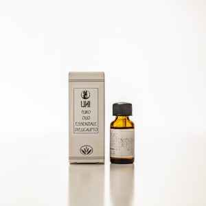 Puro olio essenziale di eucalipto