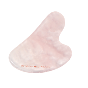 Alternative view of jade roller e gua sha