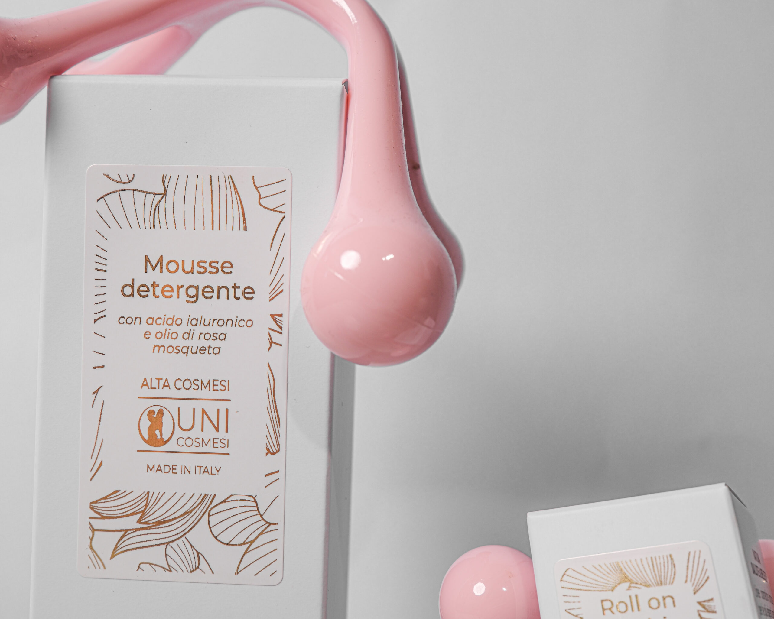 mousse detergente acido ialuronico - immagine 2